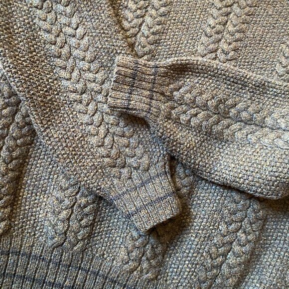 Wool green sweater - Picture 4 of 7